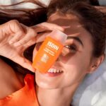 ISDIN Fusion Water Magic Glow Fotoprotector Solar FPS 30 Textura Ultra Ligera 50Ml - Imagen 4
